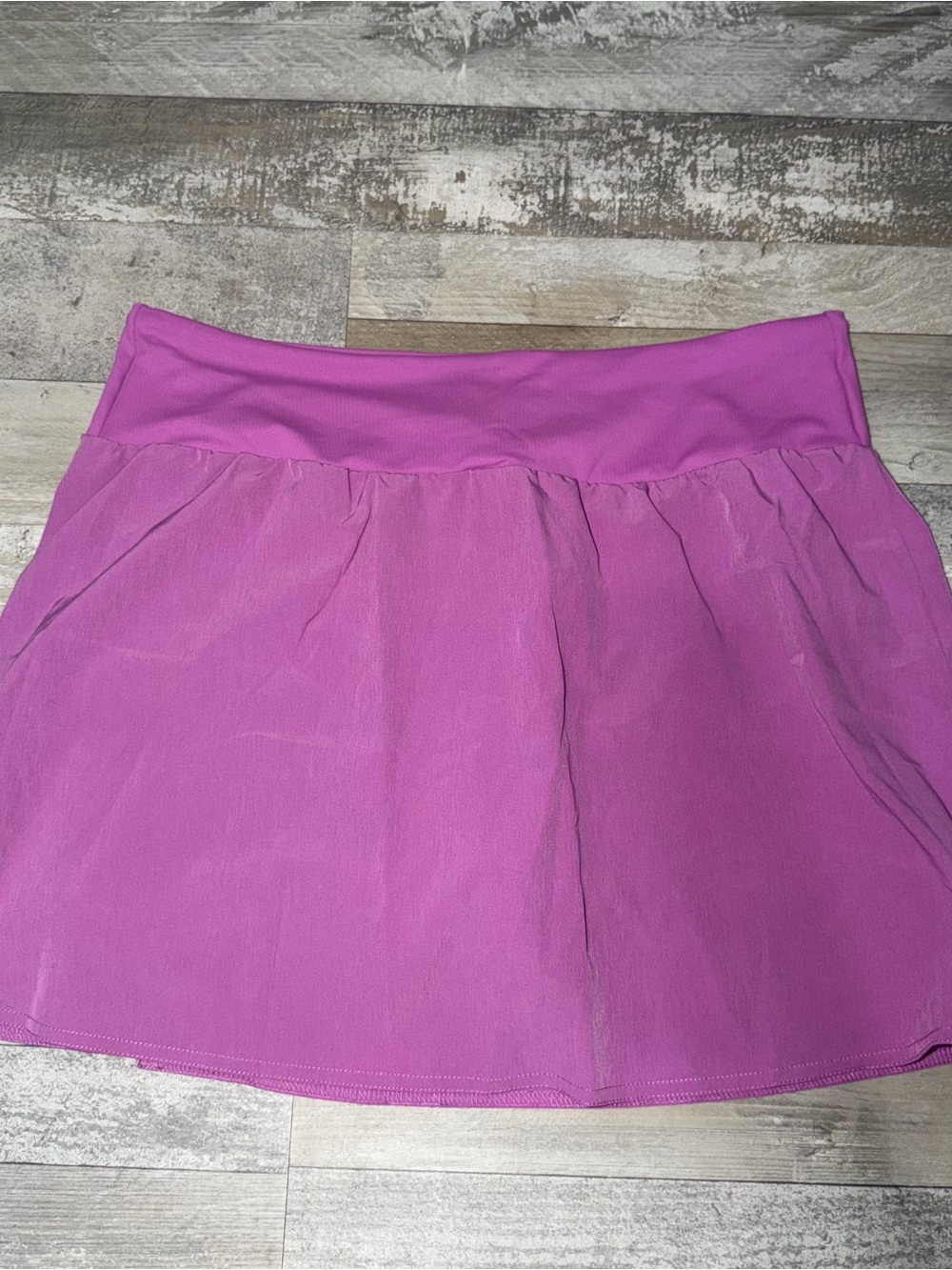 NWT Fabletics Skye Short II Pizzazz Size L - Picture 4 of 6